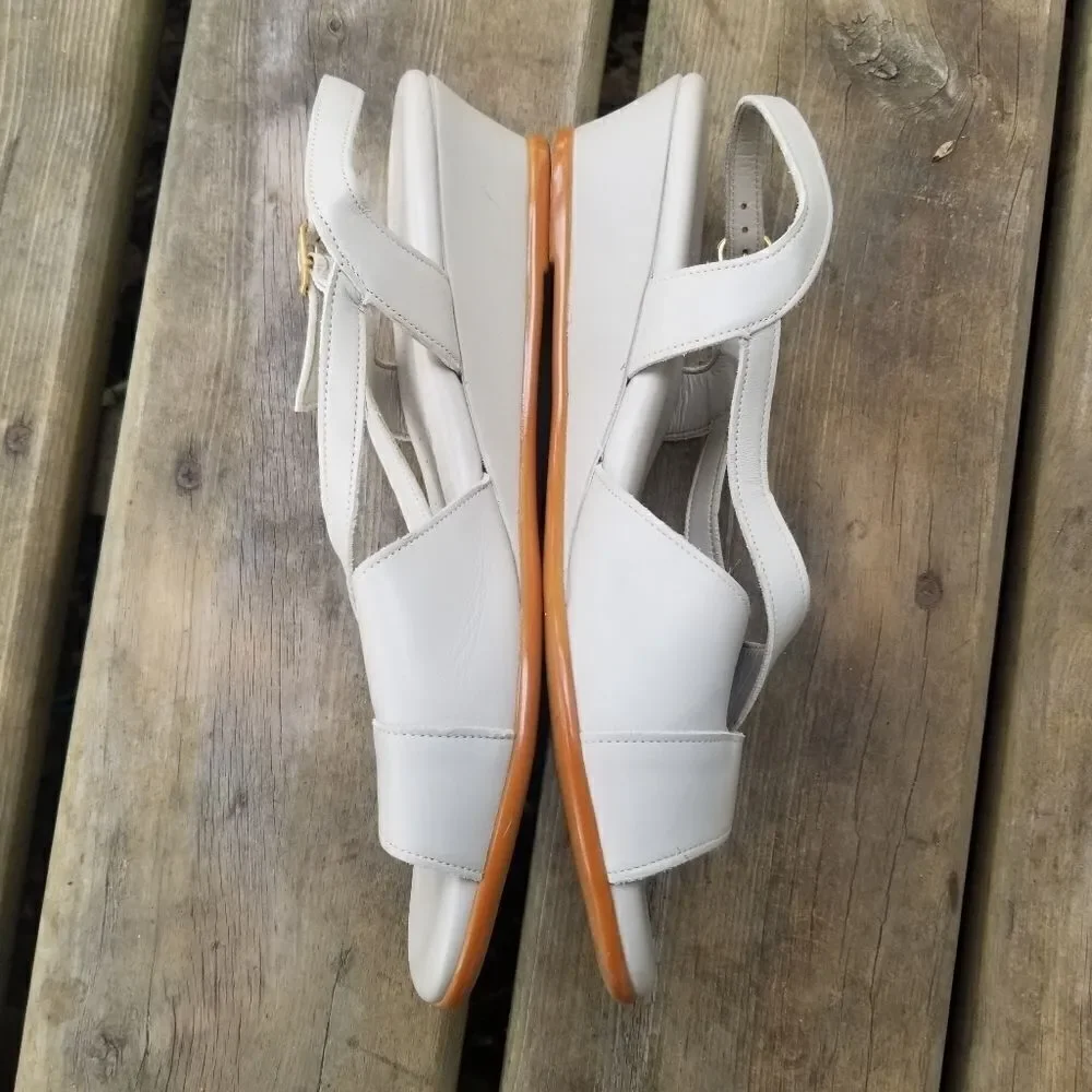 SAS Caress‎ Strappy Adjustable Slingback Sandals Bone 9.5